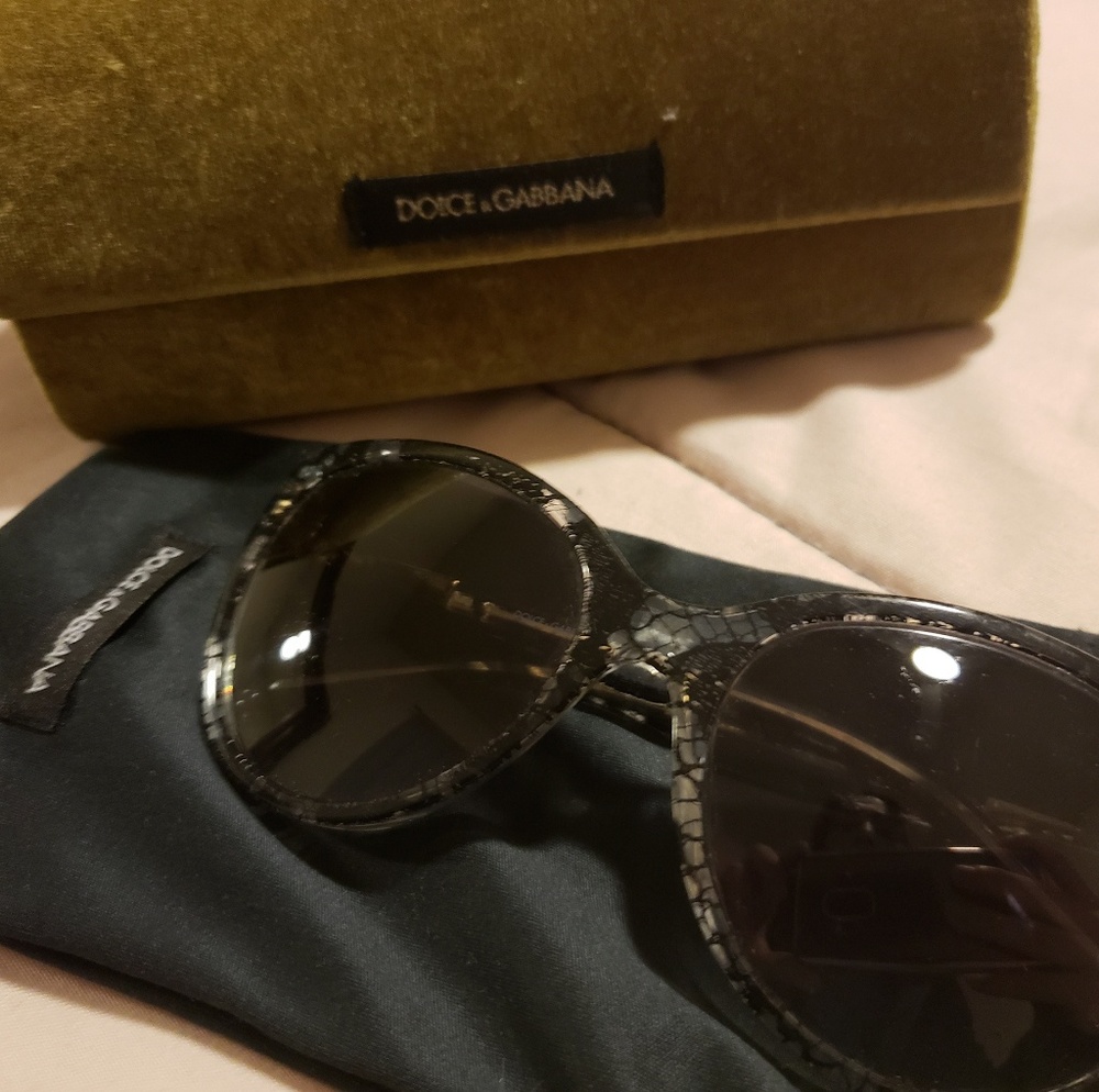 Dolce & Gabbana Sunglasses W/Olive Green Case